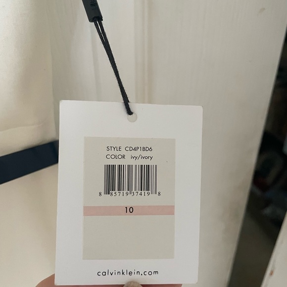 Ivory Calvin Klein Lady dress size 10 NWT - Picture 7 of 8